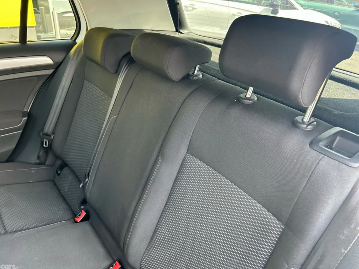 Volkswagen Golf Hatchback, Petrol, 2021, White