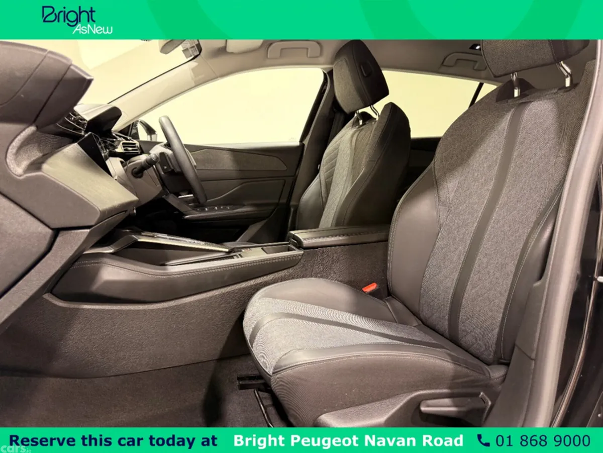 Peugeot 408 Hatchback, Petrol, 2023, Black
