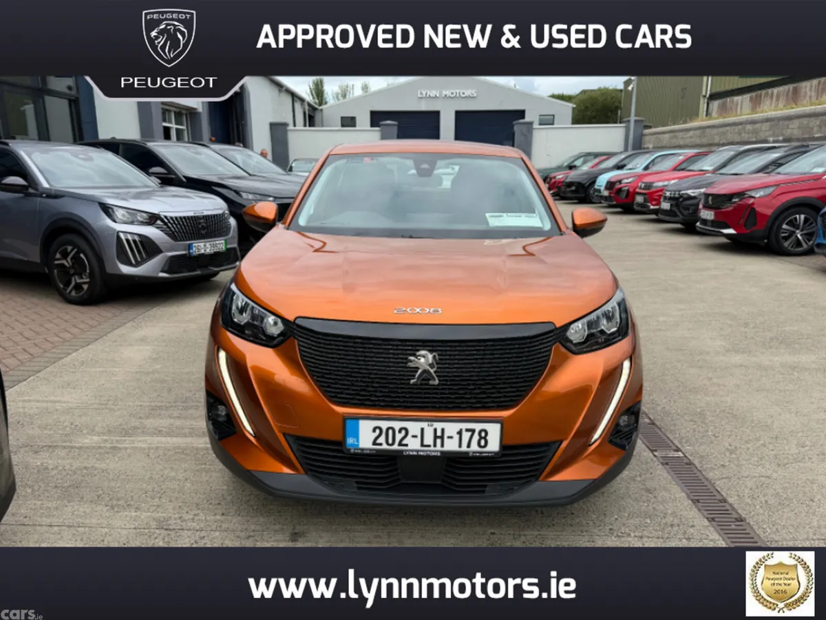 Peugeot 2008 MPV, Petrol, 2020, Orange
