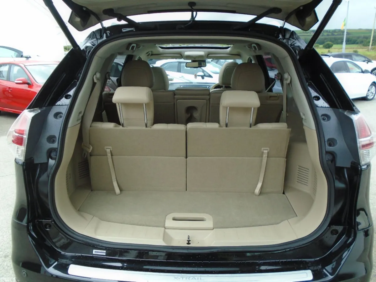 Nissan X-Trail Estate, Diesel, 2016, Black