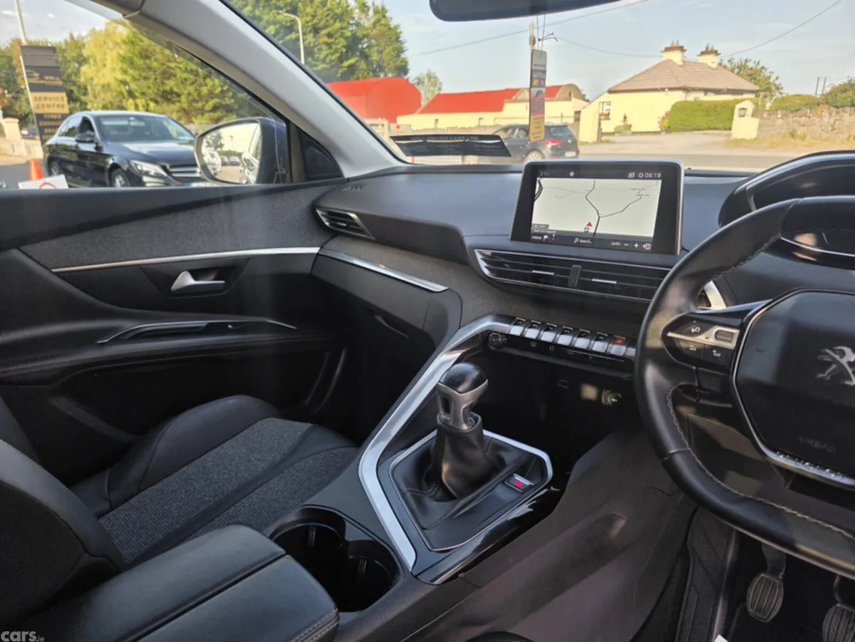 Peugeot 3008 MPV, Diesel, 2020, Blue