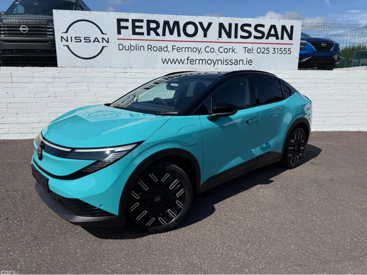 Nissan Leaf Hatchback, Electric, 2027, Blue