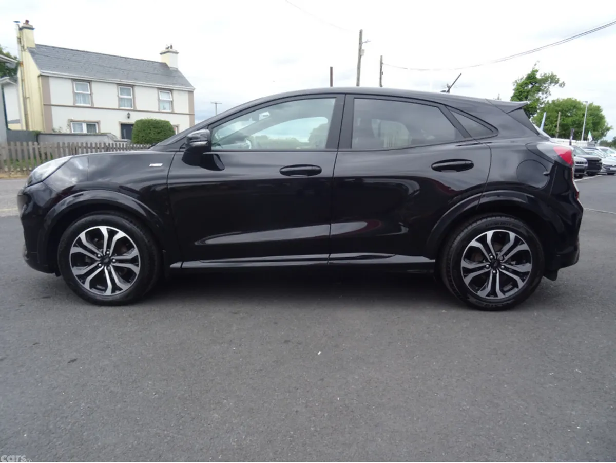 Ford Puma MPV, Petrol Hybrid, 2023, Black