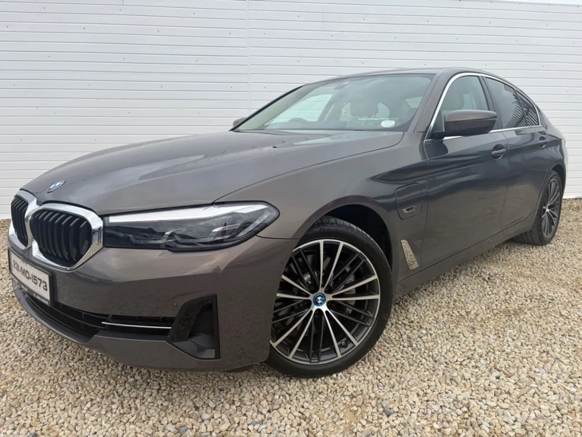 BMW 5-Series Saloon, Petrol Plug-in Hybrid, 2023, Grey