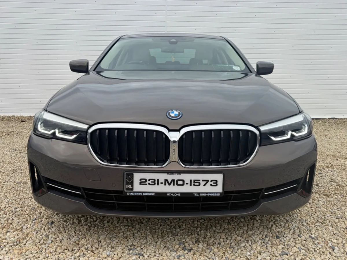 BMW 5-Series Saloon, Petrol Plug-in Hybrid, 2023, Grey