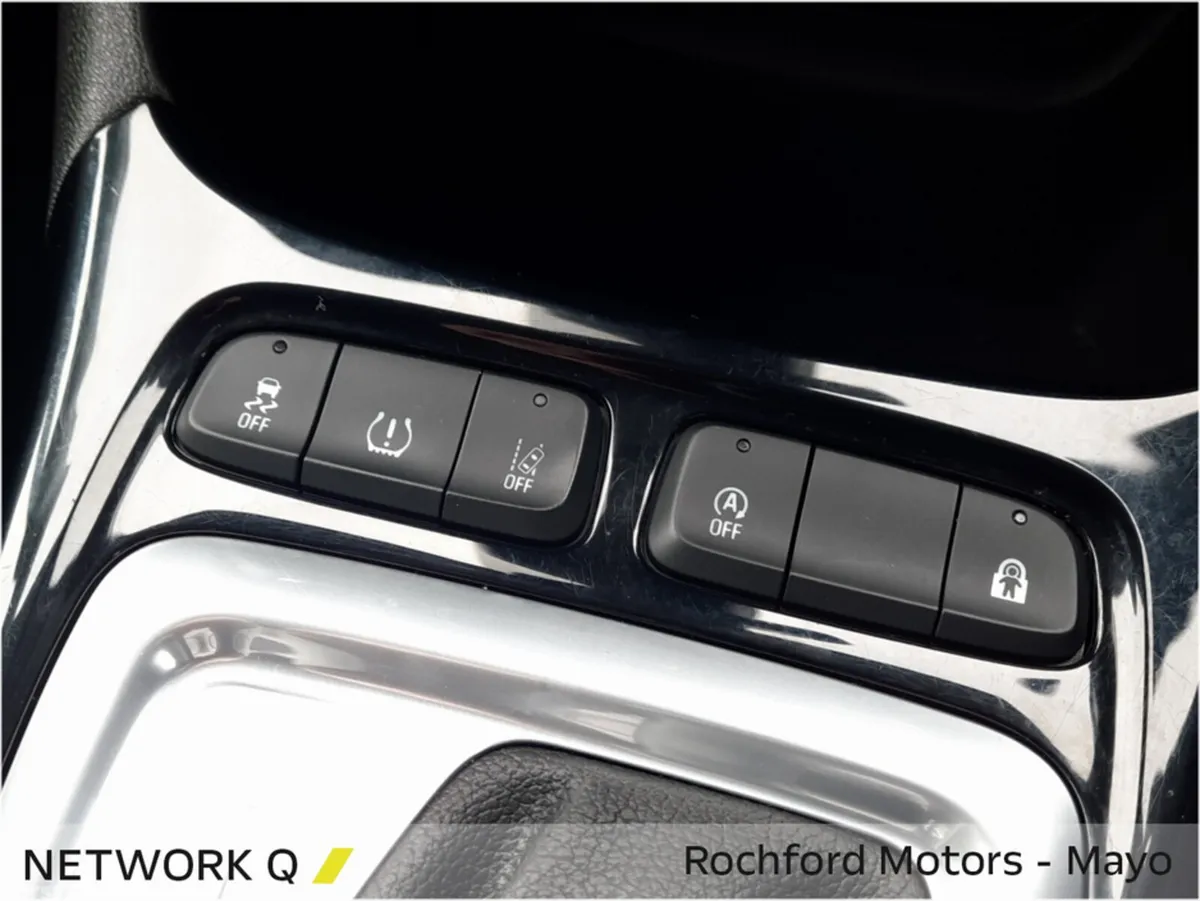 Opel Crossland X MPV, Petrol, 2023, Grey