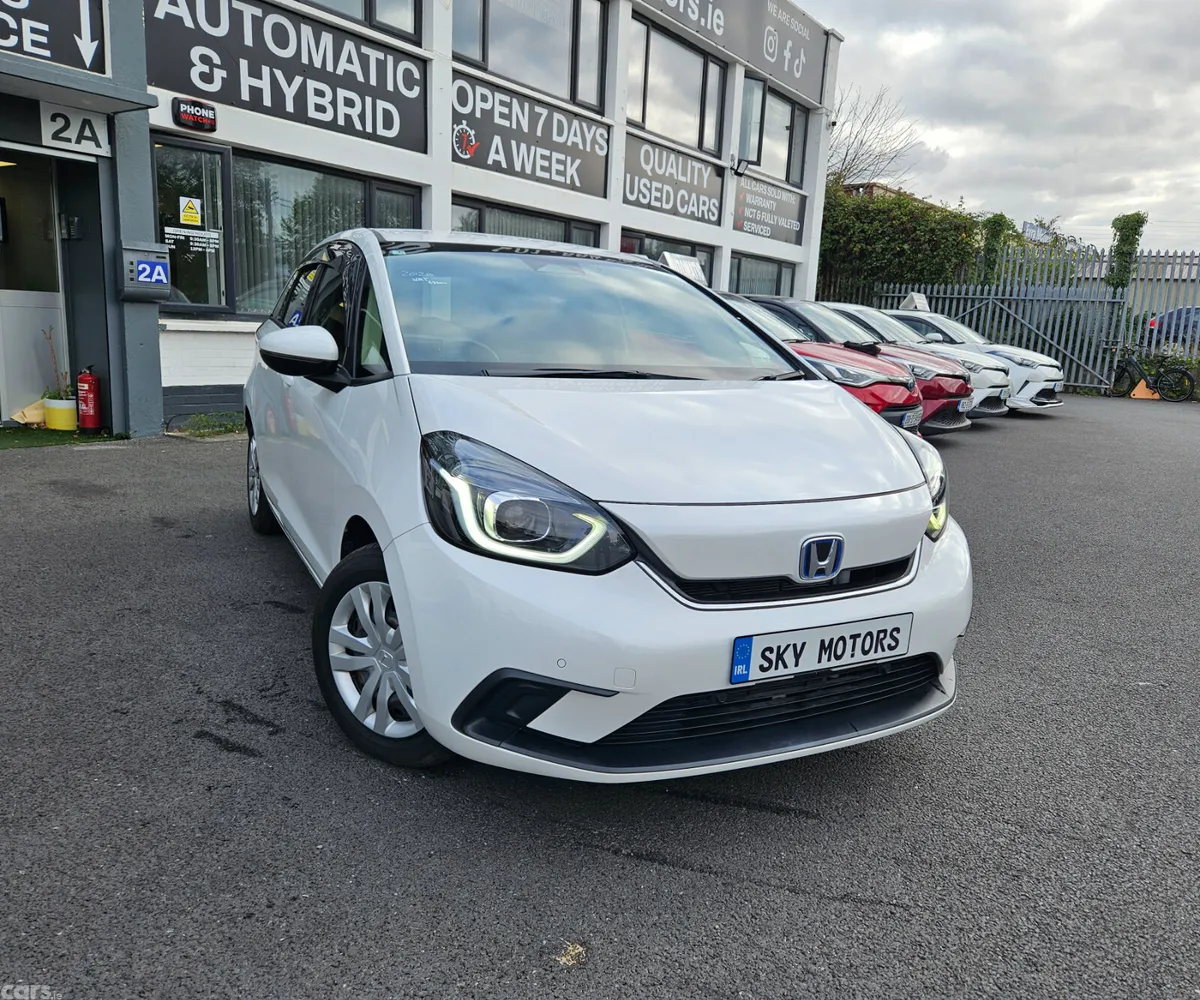 Honda Fit Hatchback, Petrol Hybrid, 2020, Silver