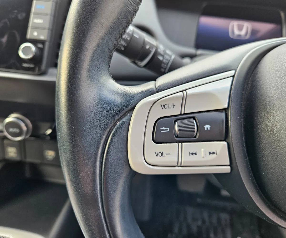 Honda Fit Hatchback, Petrol Hybrid, 2020, Silver
