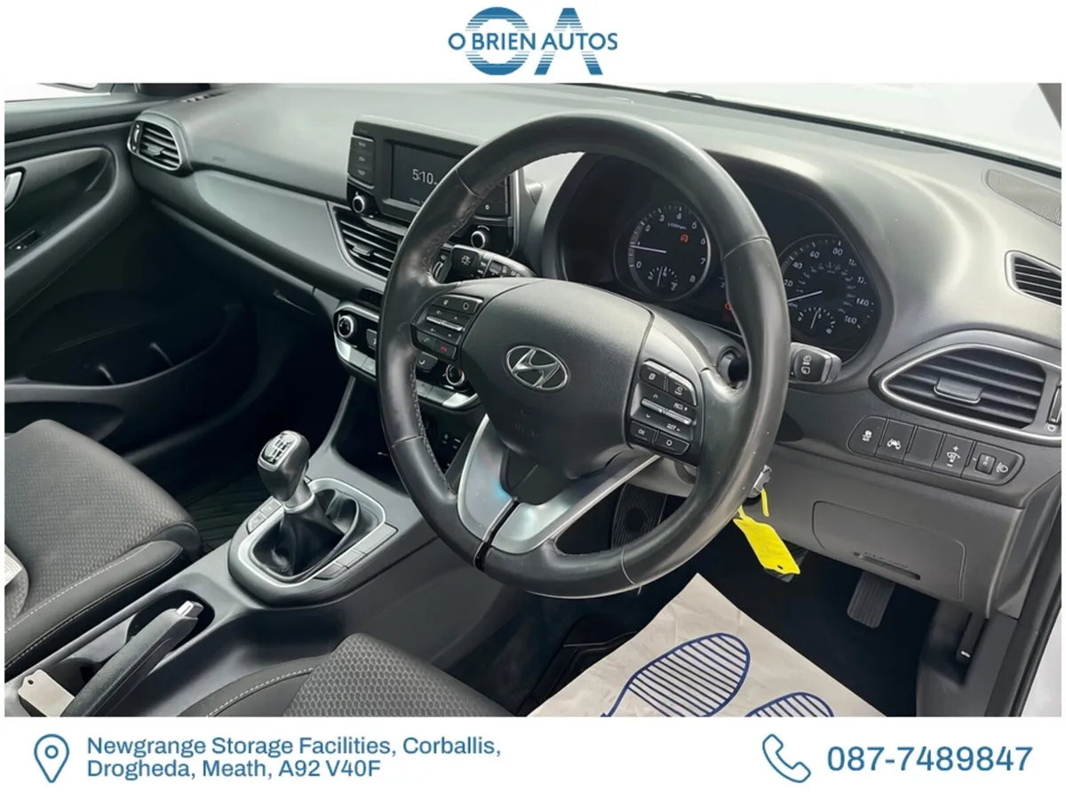 Hyundai i30 Hatchback, Petrol, 2017, White