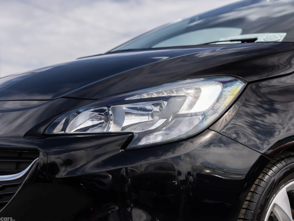 Opel Corsa Hatchback, Petrol, 2017, Black