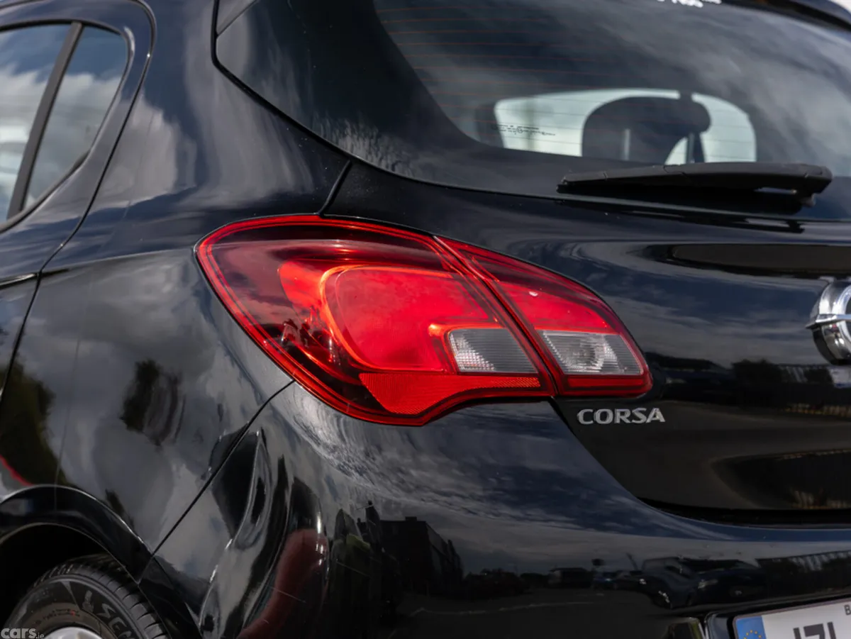 Opel Corsa Hatchback, Petrol, 2017, Black
