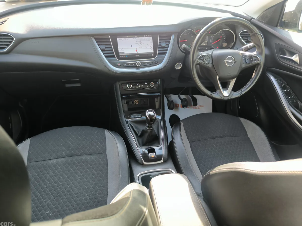 Opel Grandland X SUV, Petrol, 2019, White