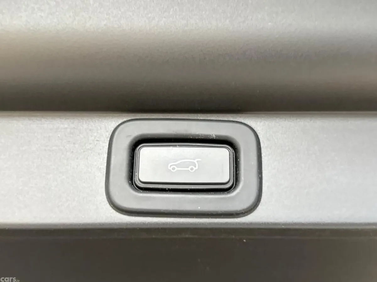 Land Rover Range Rover SUV, Diesel, 2023, Grey