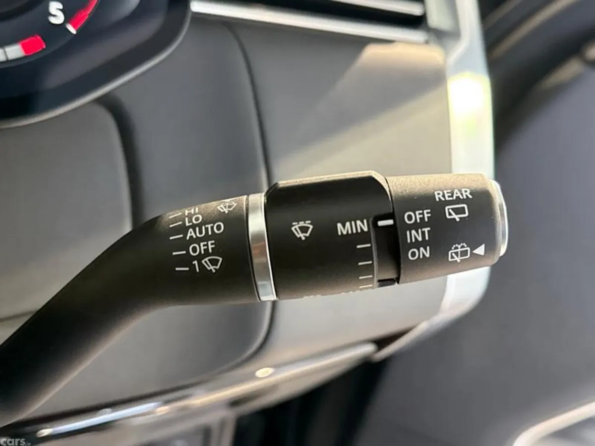 Land Rover Range Rover SUV, Diesel, 2023, Grey