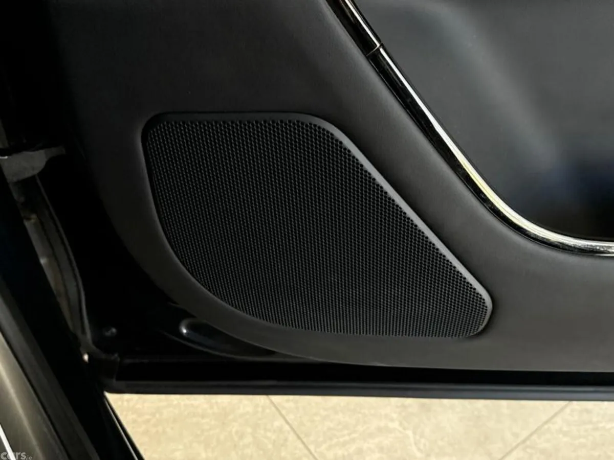 Land Rover Range Rover Sport SUV, Petrol Hybrid, 2023, Black