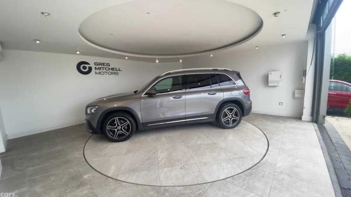 Mercedes-Benz GLB SUV, Petrol, 2023, Grey