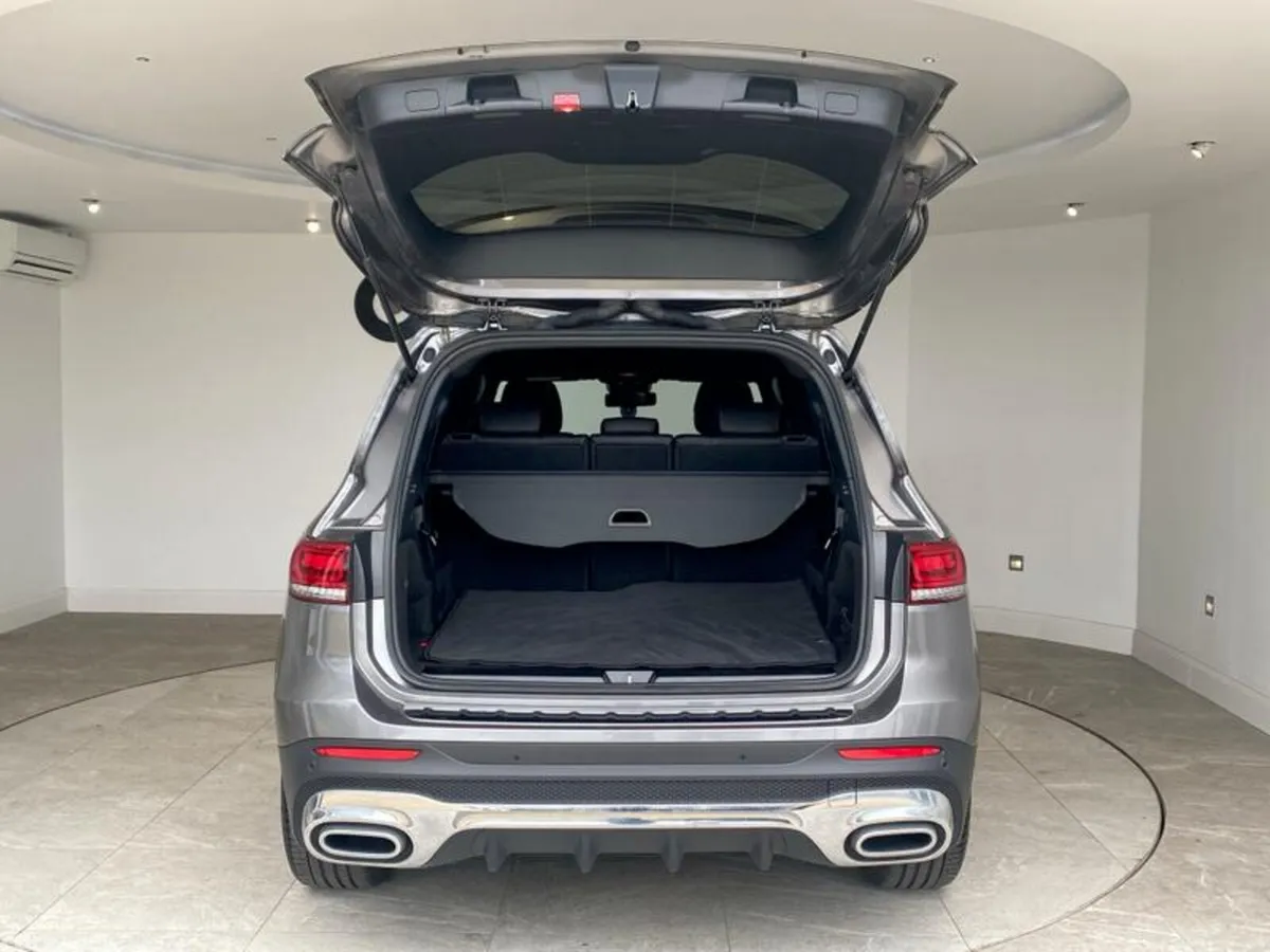 Mercedes-Benz GLB SUV, Petrol, 2023, Grey