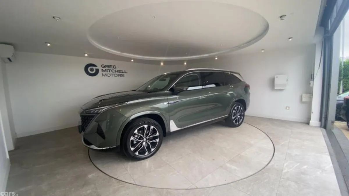 MG Other , 2026, Green