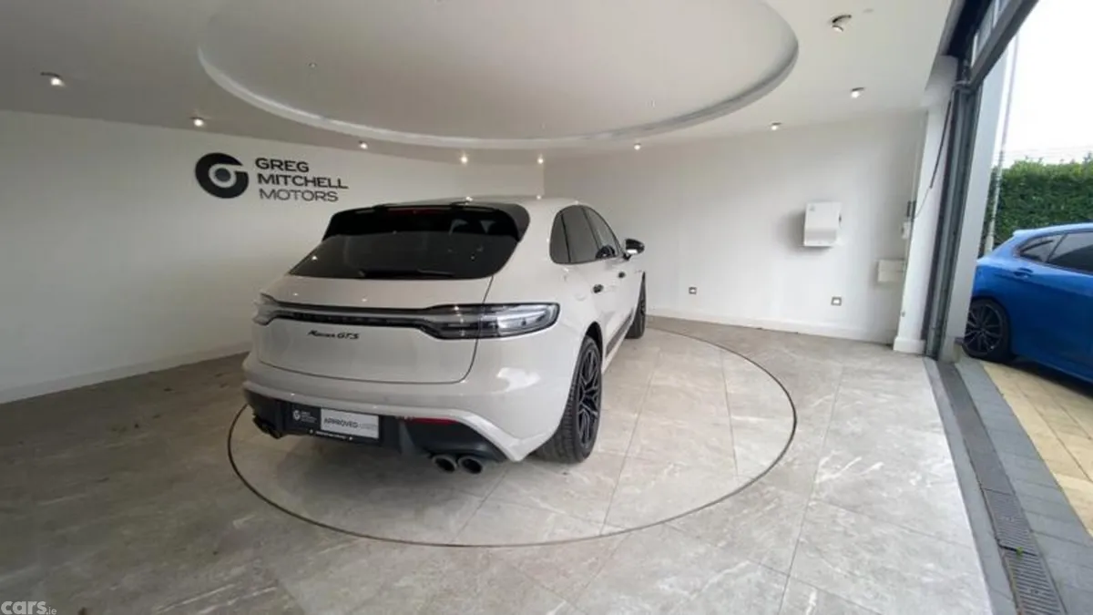 Porsche Macan SUV, Petrol, 2022, Grey