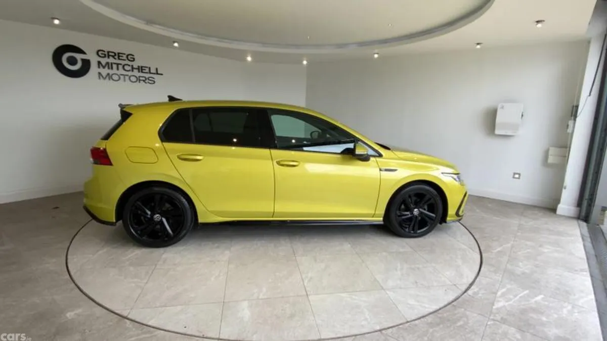 Volkswagen Golf Hatchback, Petrol Hybrid, 2021, Yellow