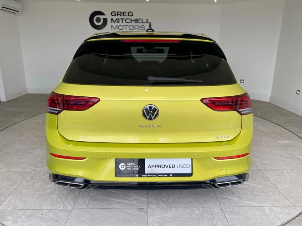 Volkswagen Golf Hatchback, Petrol Hybrid, 2021, Yellow