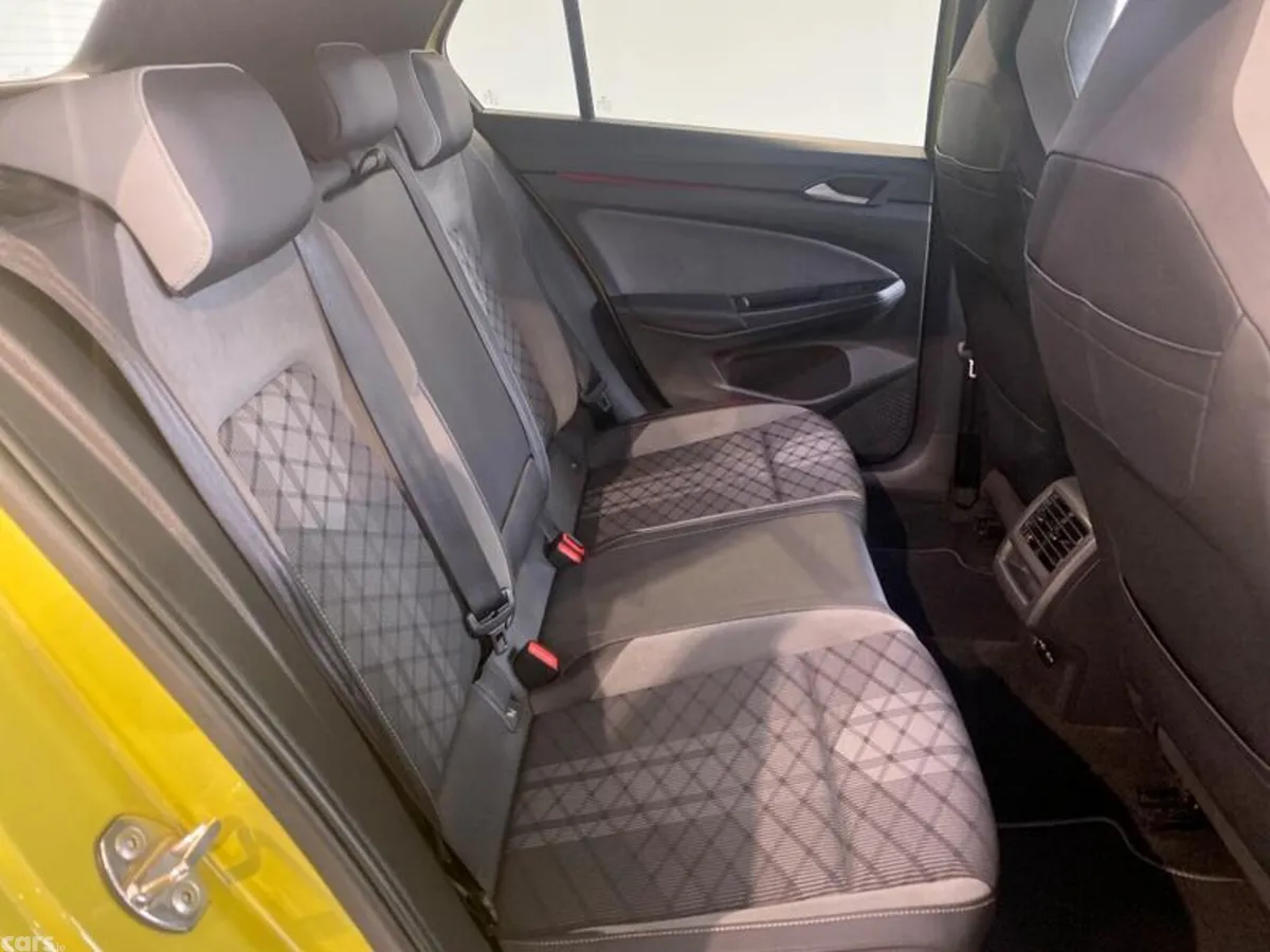 Volkswagen Golf Hatchback, Petrol Hybrid, 2021, Yellow