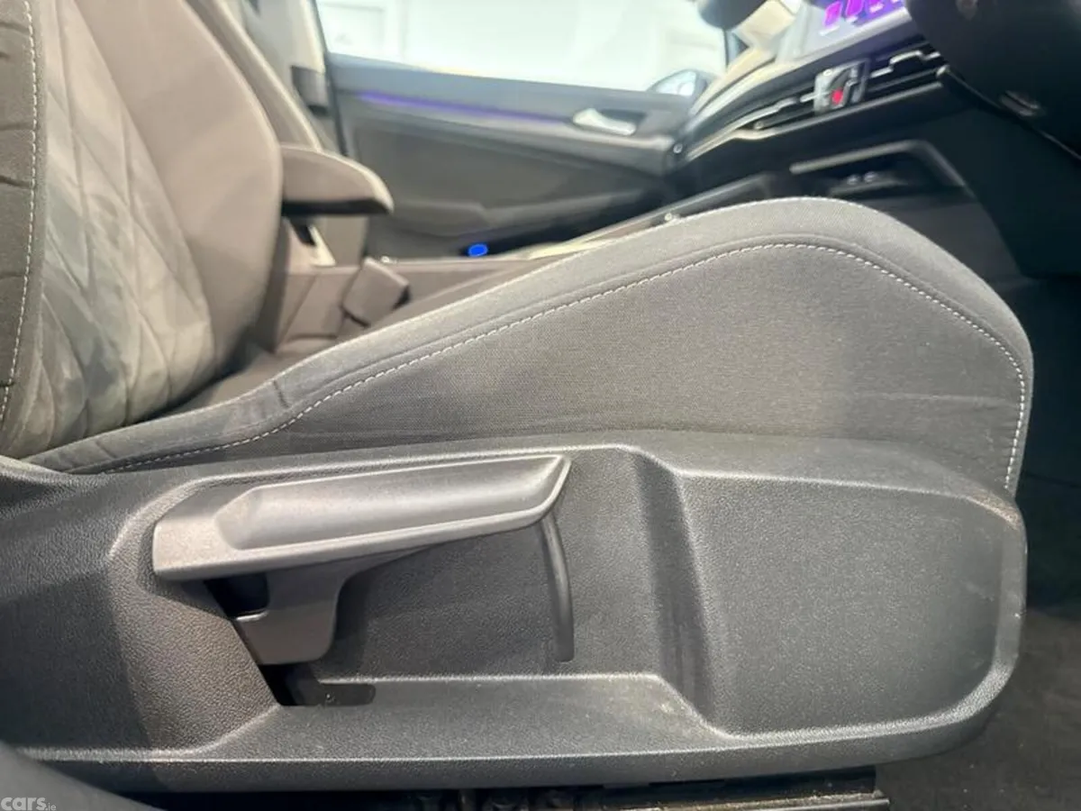Volkswagen Golf Hatchback, Diesel, 2022, Grey