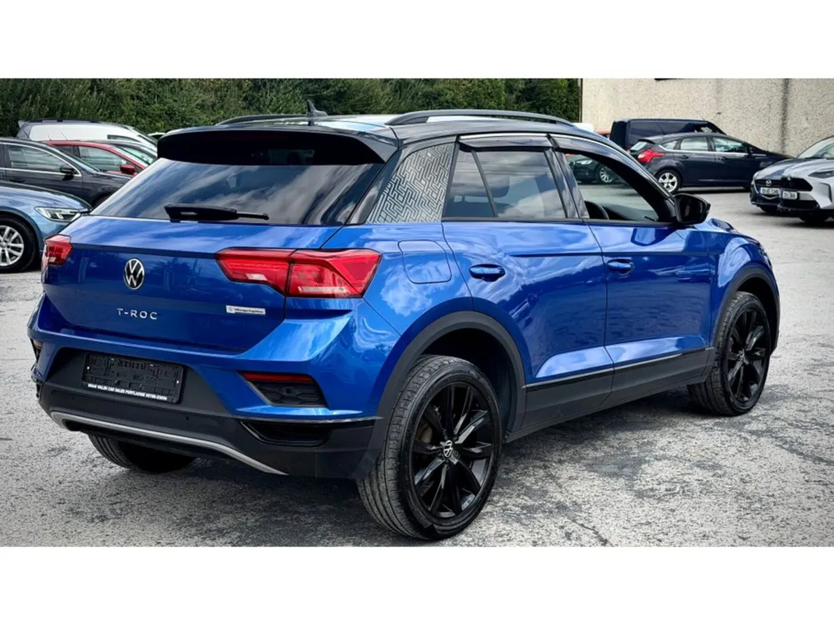 Volkswagen T-Roc SUV, Diesel, 2022, Blue