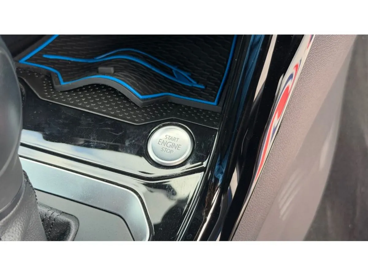 Volkswagen T-Roc SUV, Diesel, 2022, Blue