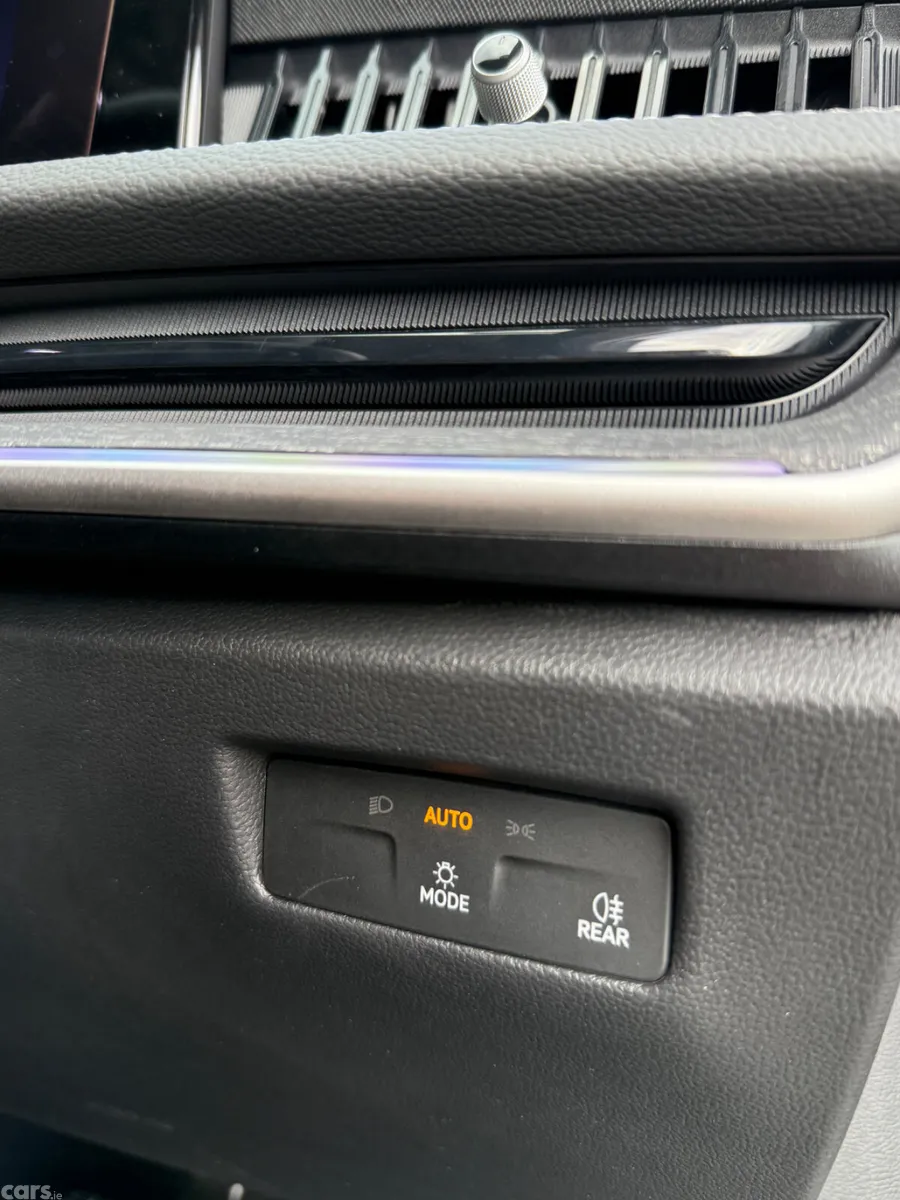 Skoda Superb Saloon, Diesel, 2026, Grey