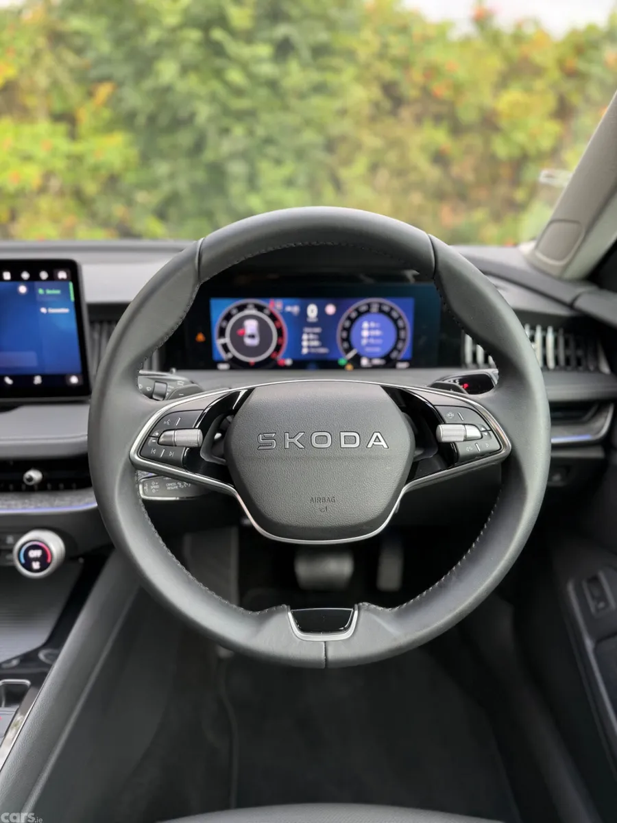 Skoda Superb Saloon, Diesel, 2026, Grey