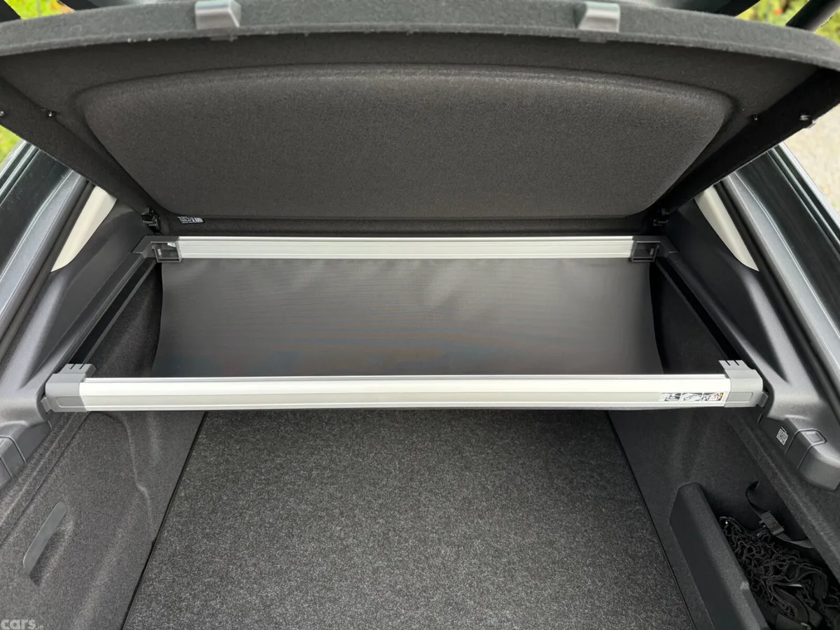 Skoda Superb Saloon, Diesel, 2026, Grey