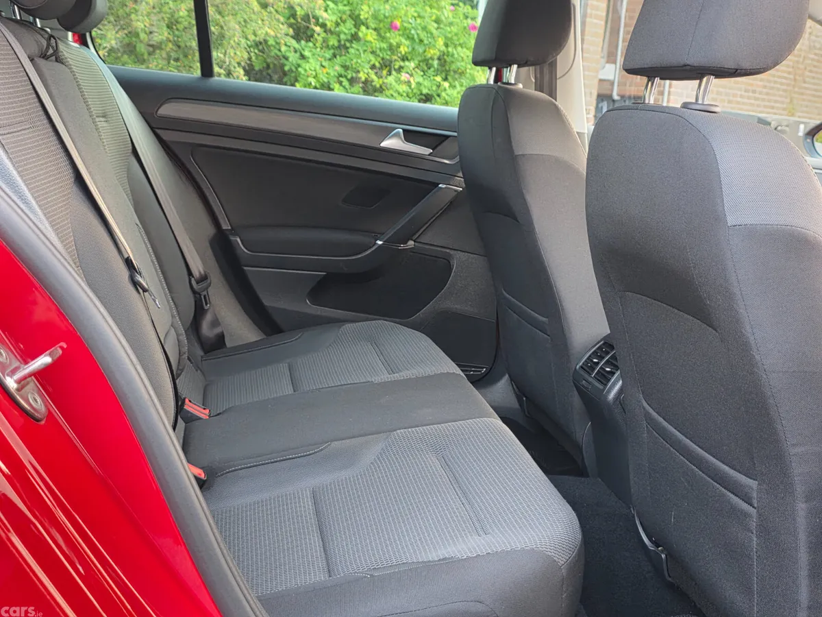 Volkswagen Golf Hatchback, Diesel, 2019, Red