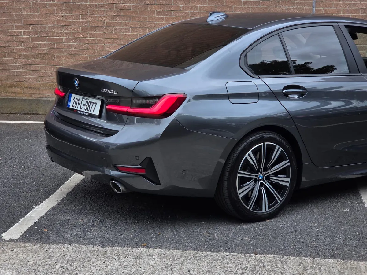 BMW 3-Series Saloon, Petrol Plug-in Hybrid, 2020, Grey