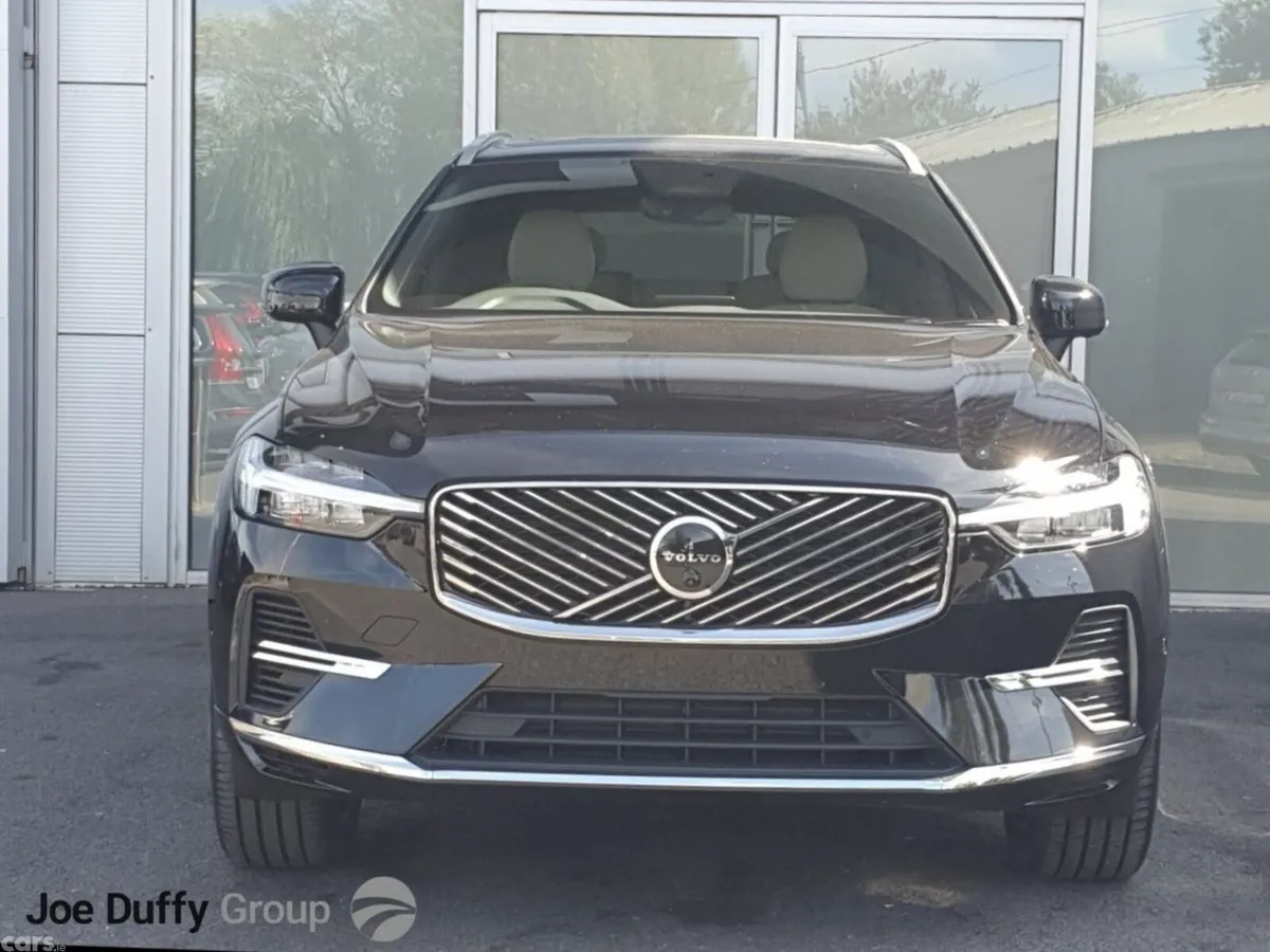 Volvo XC60 SOLD ! T6 AWD PHEV Plus BRIGHT with PLU, Swords