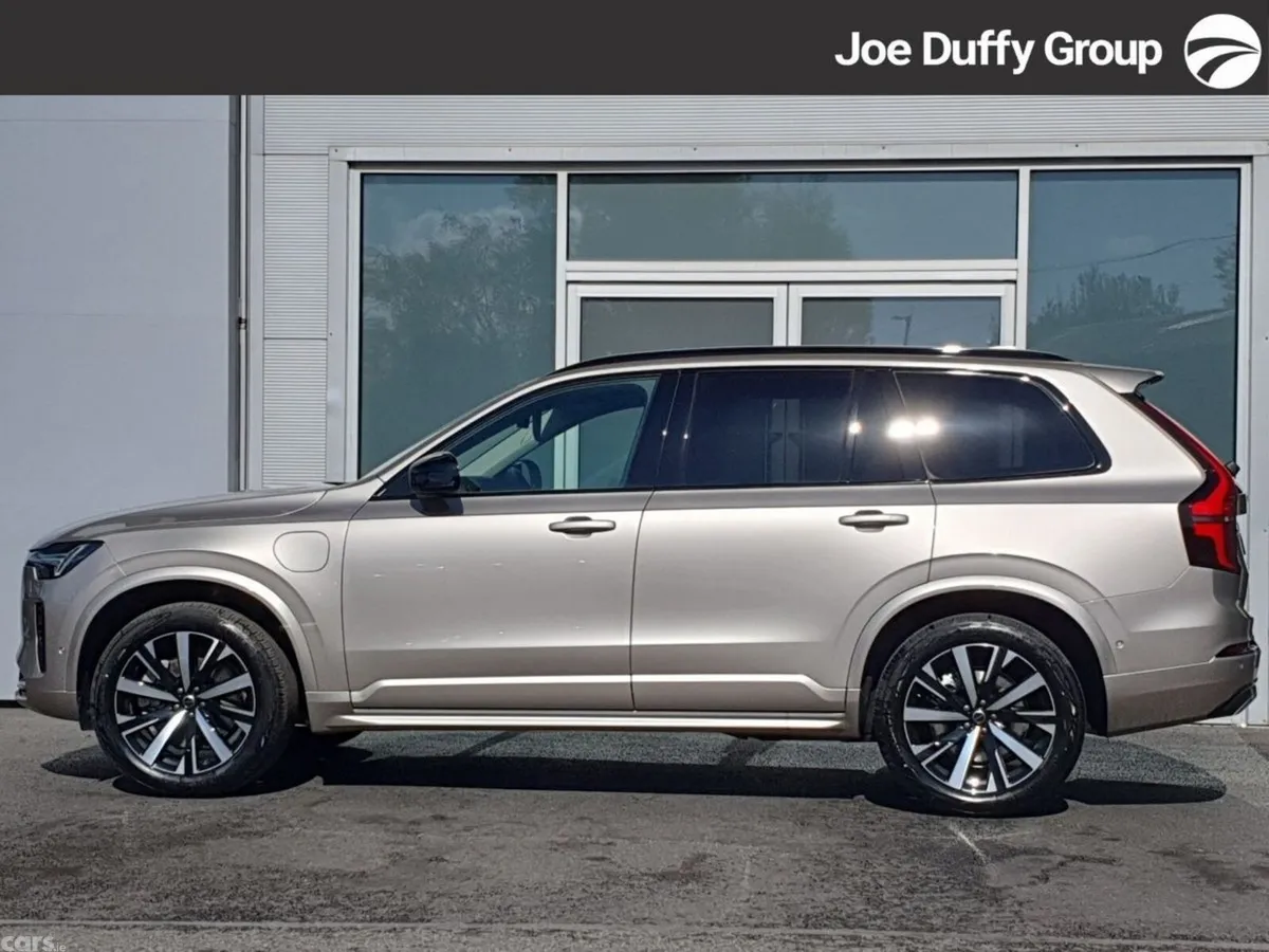 Volvo XC90 SUV, Petrol Plug-in Hybrid, 2026, 