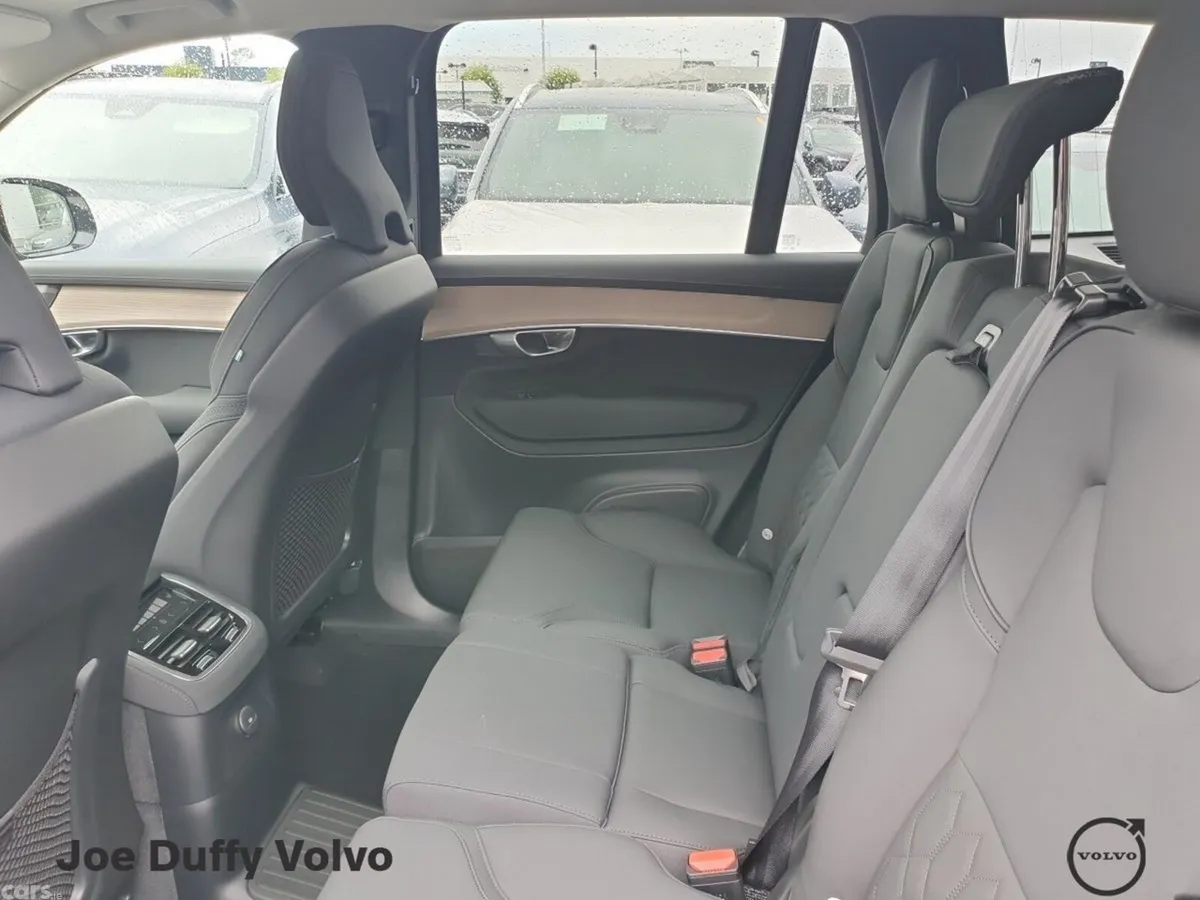 Volvo XC90 SUV, Petrol Plug-in Hybrid, 2026, 