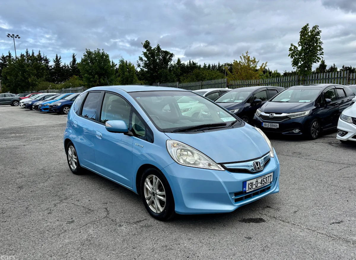 Honda Fit Hatchback, Petrol Hybrid, 2013, Blue