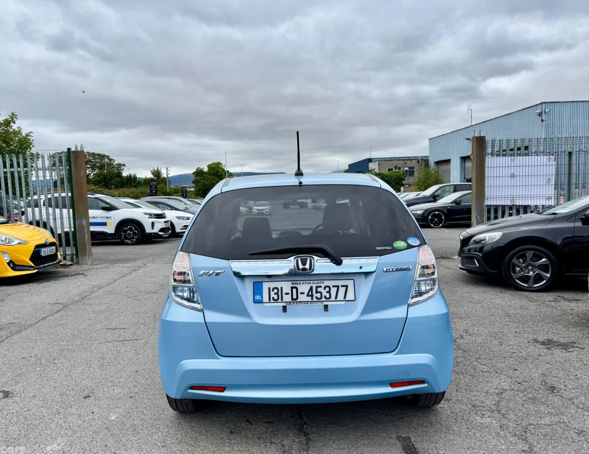Honda Fit Hatchback, Petrol Hybrid, 2013, Blue