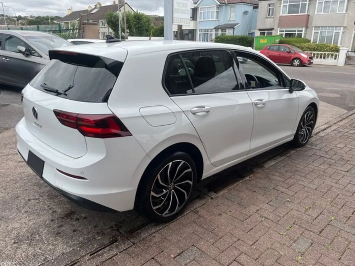 Volkswagen Golf Hatchback, Diesel, 2023, White
