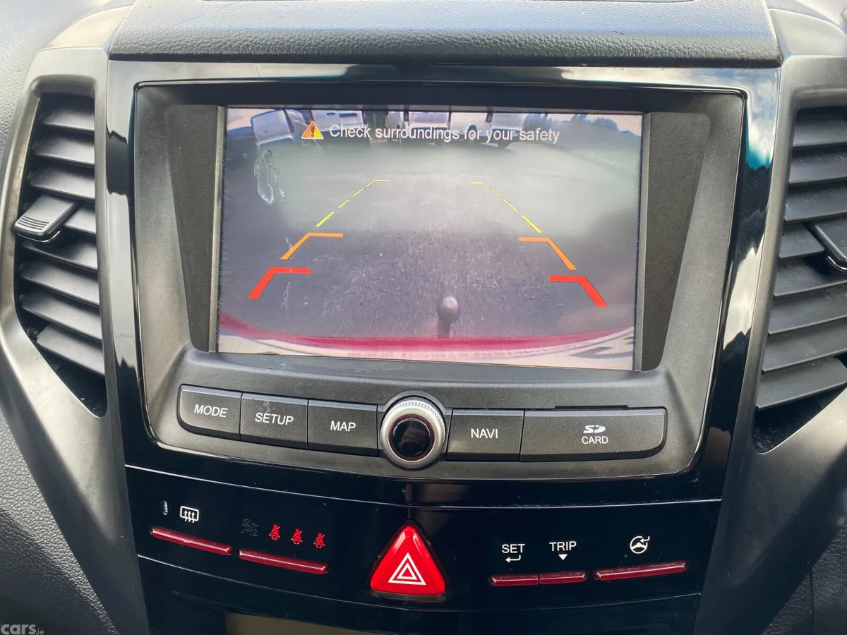 SsangYong Tivoli SUV, Diesel, 2016, Red