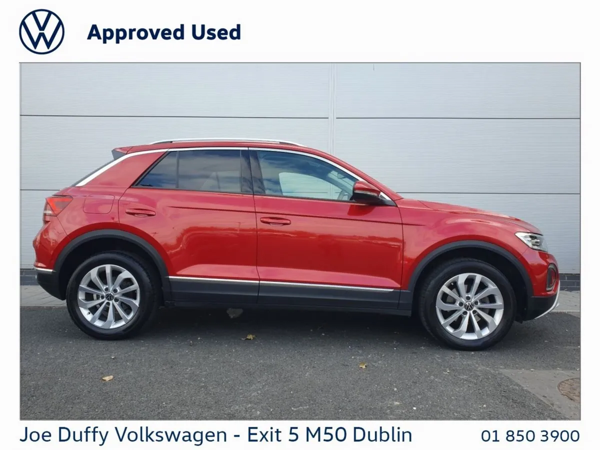 Volkswagen T-Roc SUV, Petrol, 2023, Red