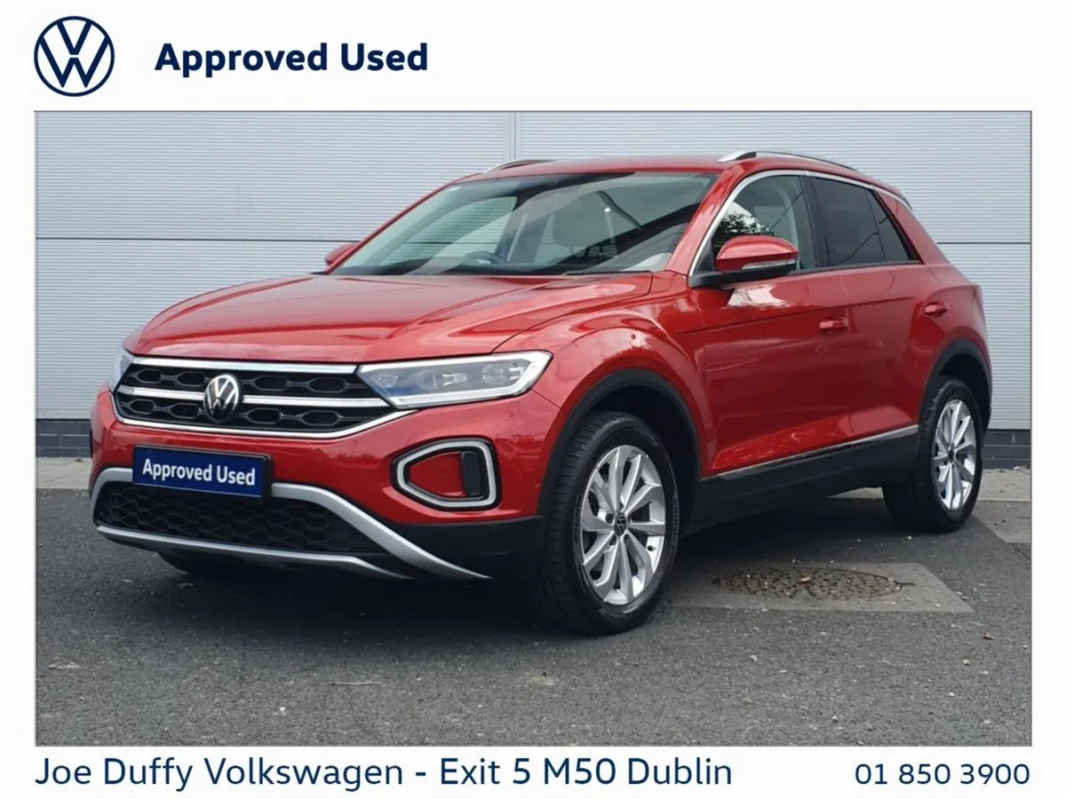 Volkswagen T-Roc SUV, Petrol, 2023, Red