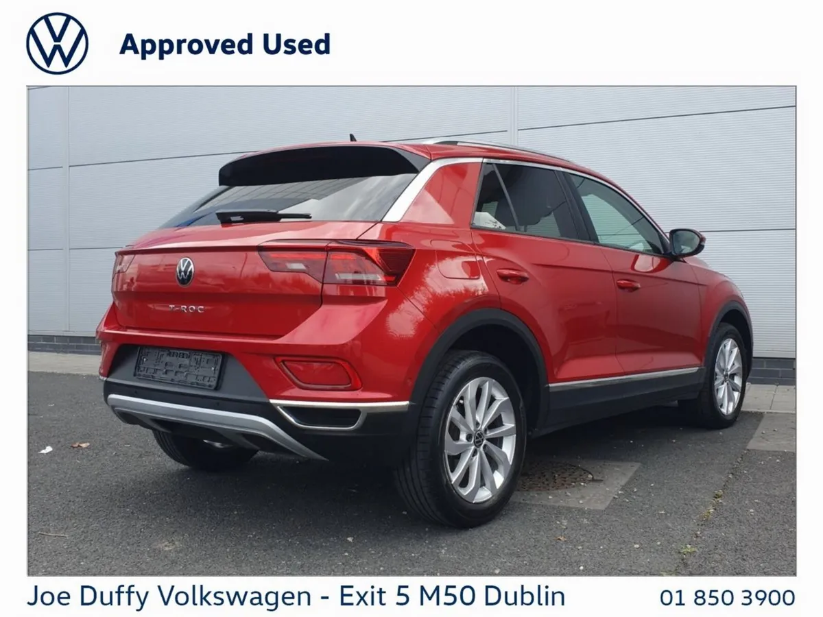 Volkswagen T-Roc SUV, Petrol, 2023, Red