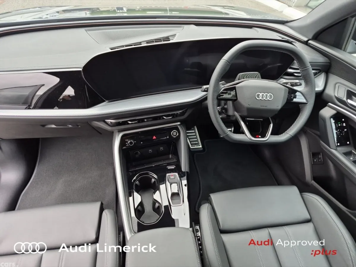 Audi Q5 SUV, Petrol Plug-in Hybrid, 2026, Grey
