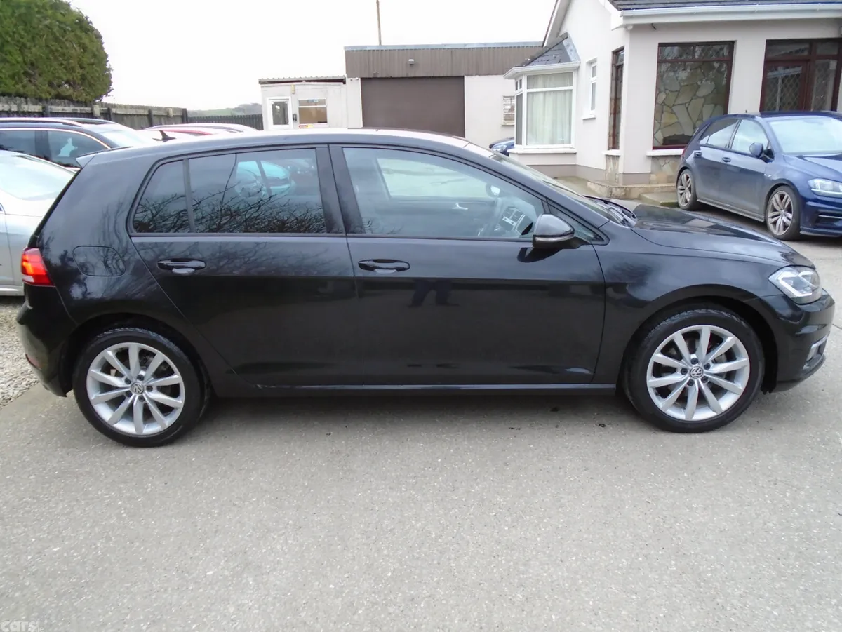 Volkswagen Golf Hatchback, Petrol, 2018, Black