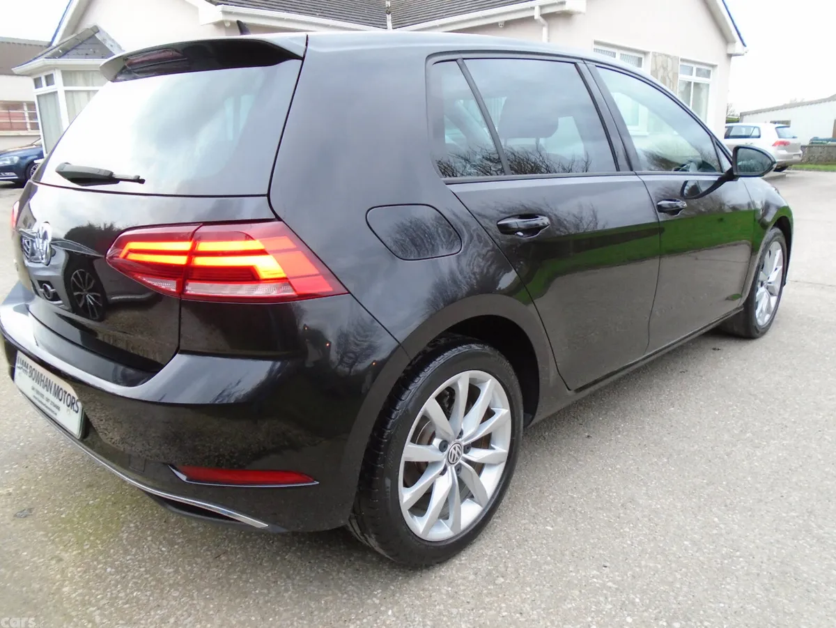 Volkswagen Golf Hatchback, Petrol, 2018, Black