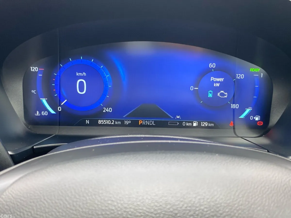 Ford Kuga MPV, Petrol Plug-in Hybrid, 2023, Red