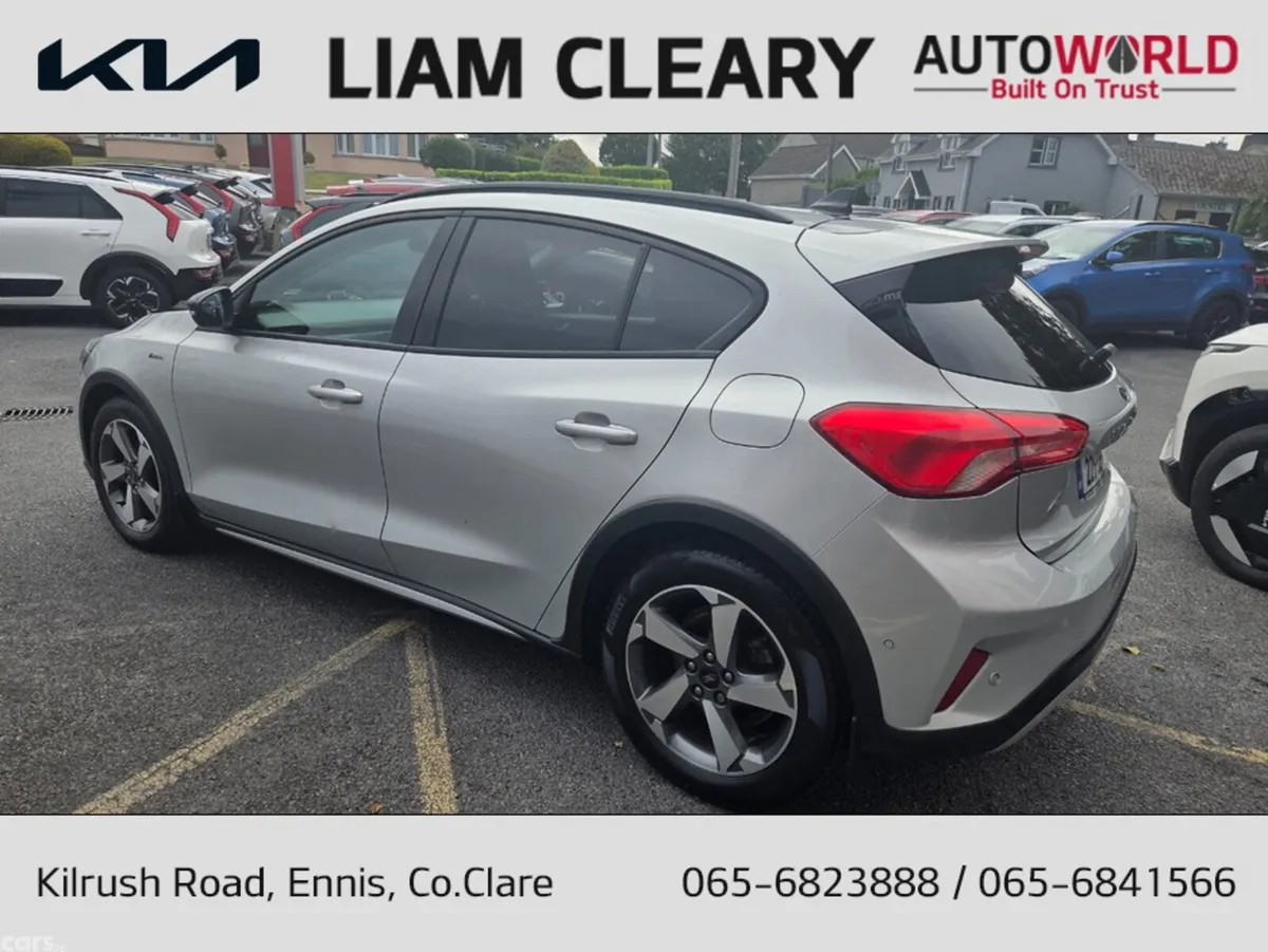 Ford Focus Hatchback, Petrol, 2022, Grey