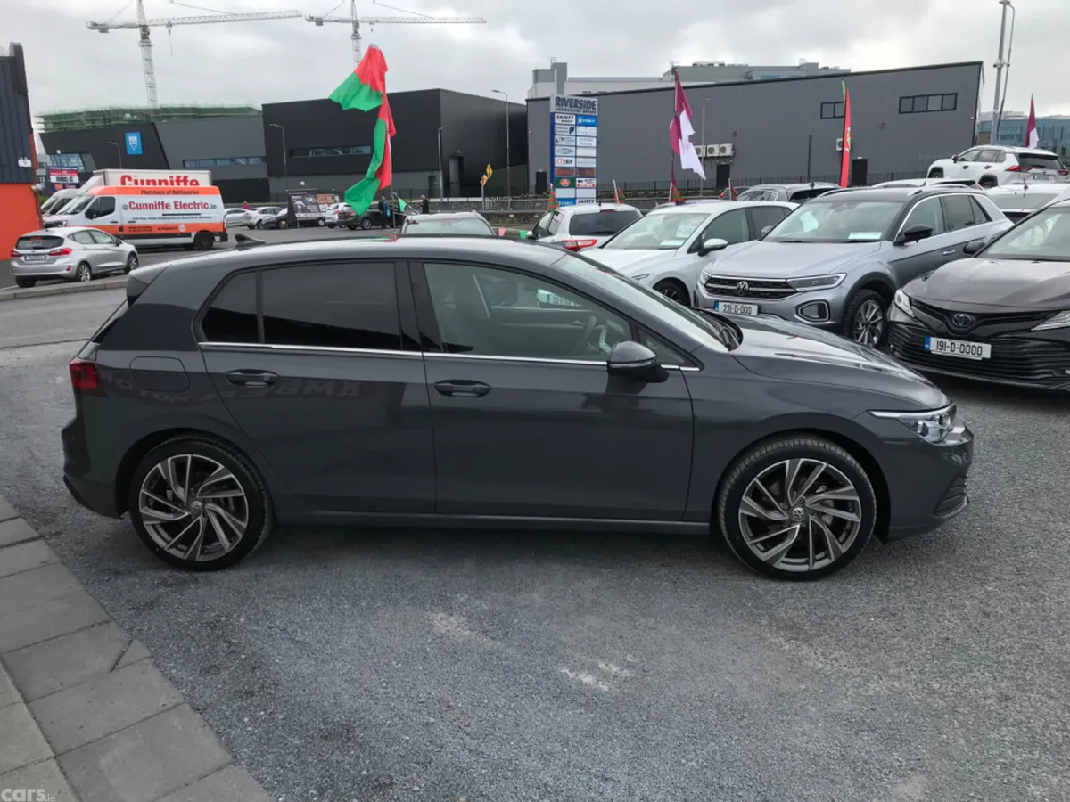 Volkswagen Golf Hatchback, Diesel, 2023, Grey